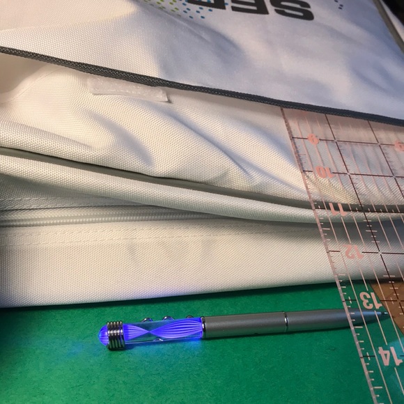 White Large Multi-task Bag - Picture 4 of 7